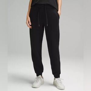 Lululemon Scuba joggers